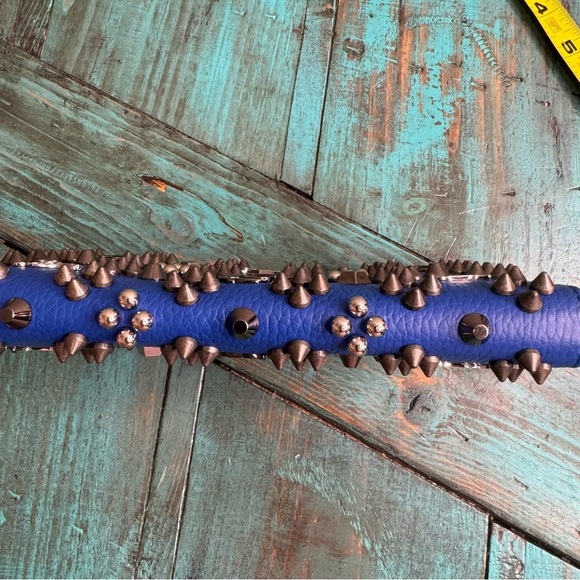 Christian Louboutin Panettone Wallet - Grained Calf Leather Loubinthesky Spikes - Picture 3 of 14